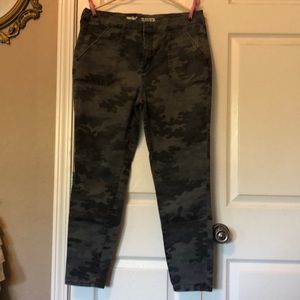 Camo jeggings